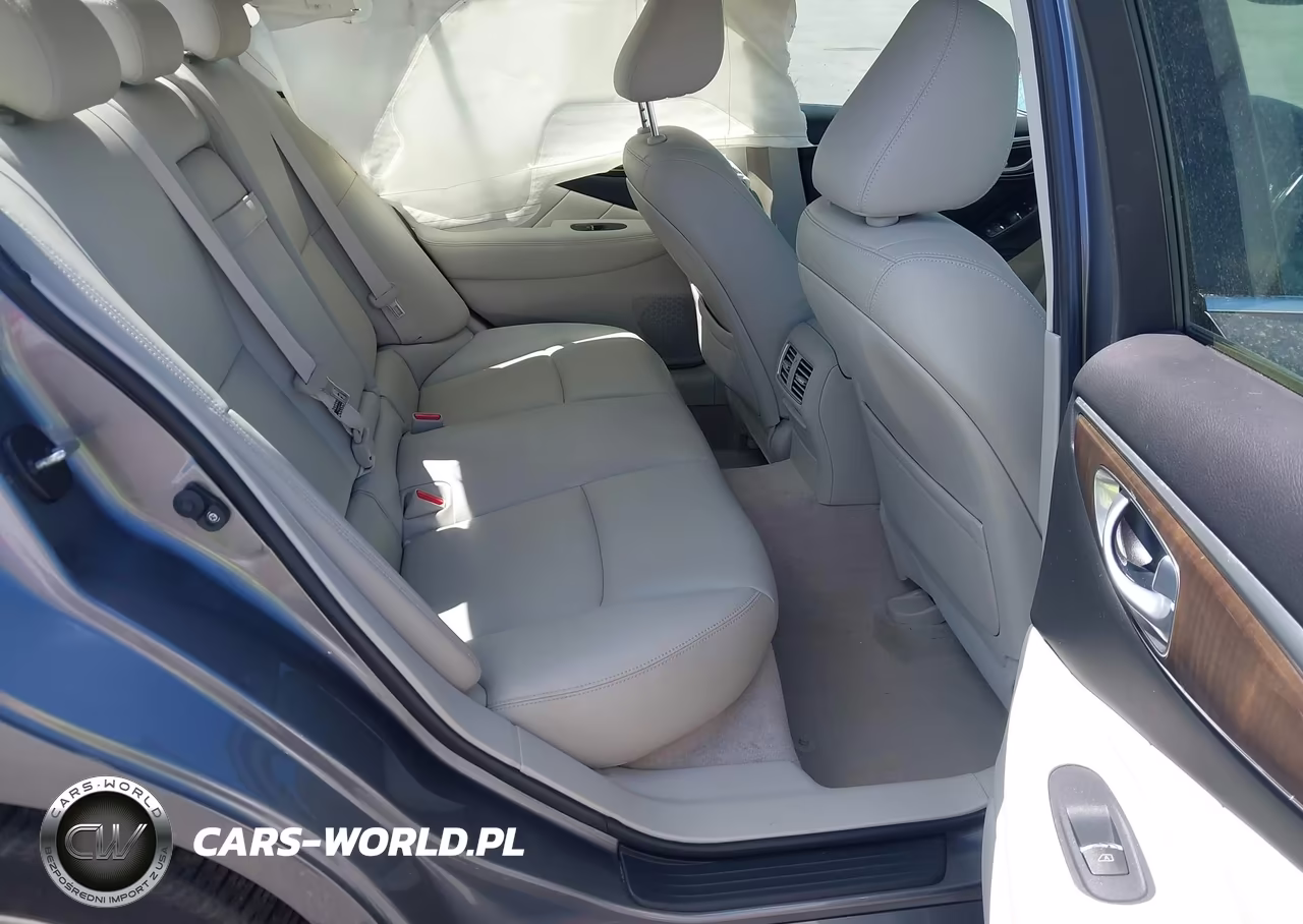 2018 Infiniti Q50 3.0T Luxe VIN:JN1EV7APXJM364306 - 8
