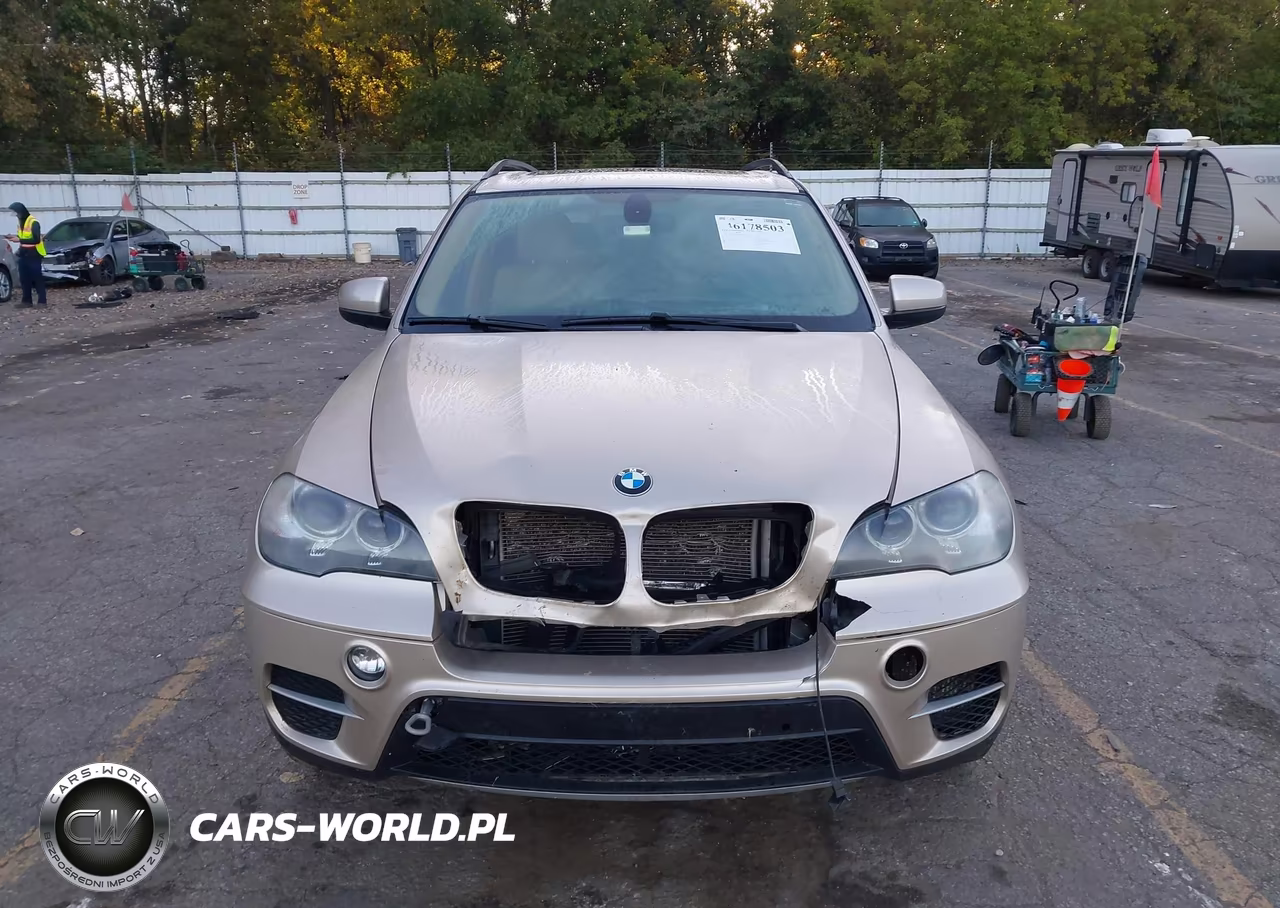 2013 BMW X5 xDrive35D VIN:5UXZW0C5XD0B92922 - 12