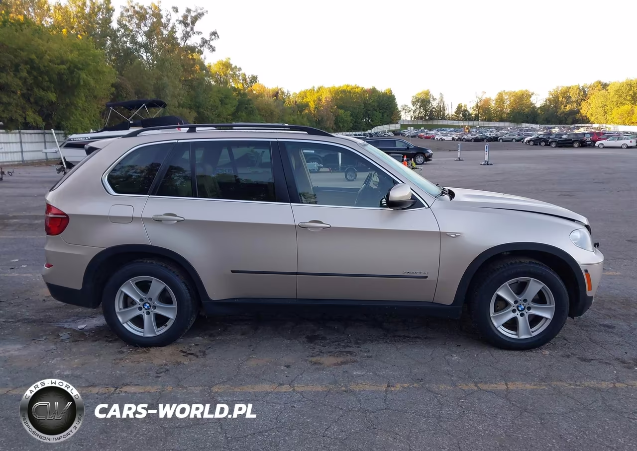 2013 BMW X5 xDrive35D VIN:5UXZW0C5XD0B92922 - 13