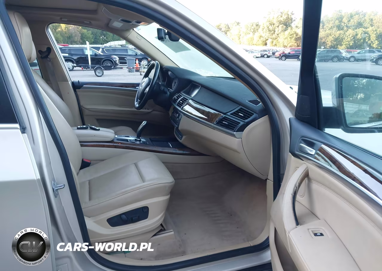 2013 BMW X5 xDrive35D VIN:5UXZW0C5XD0B92922 - 5