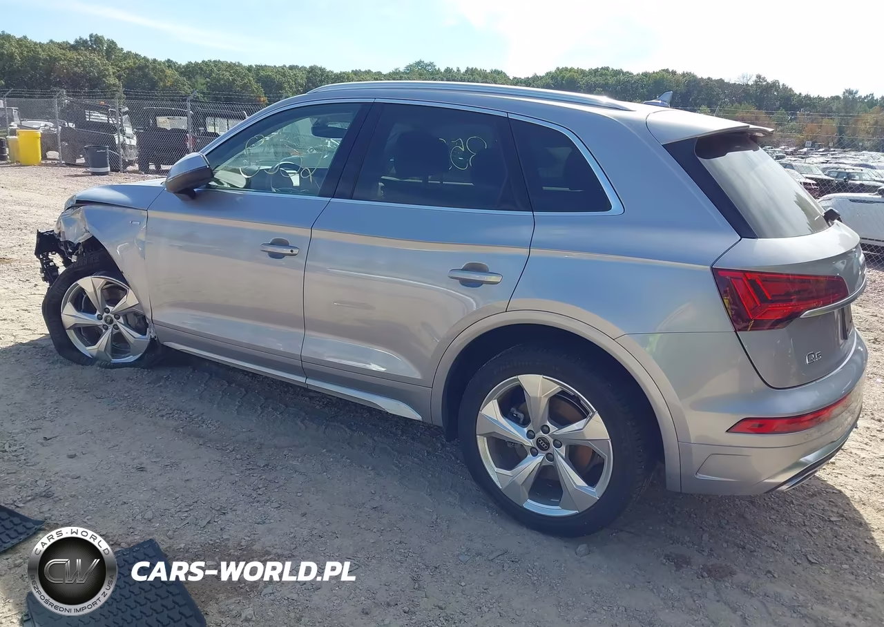 2023 Audi Q5 Premium Plus 45 Tfsi S Line Quattro VIN:WA1EAAFY2P2055905 - 3
