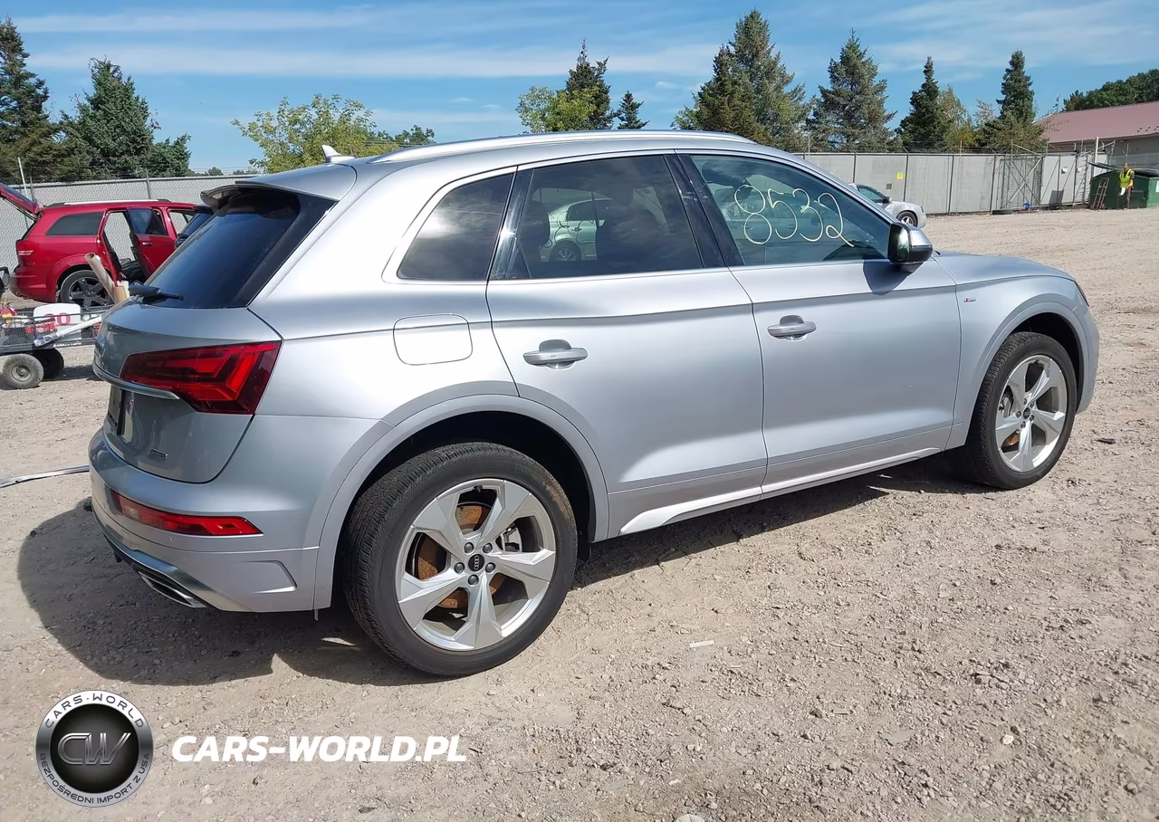 2023 Audi Q5 Premium Plus 45 Tfsi S Line Quattro VIN:WA1EAAFY2P2055905 - 4