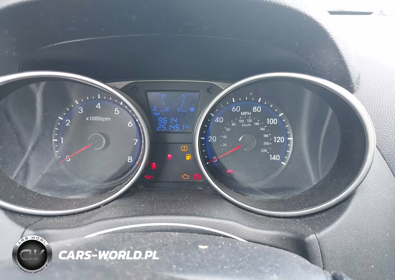 2011 Hyundai Tucson Gls VIN:KM8JU3ACXBU205450 - 7