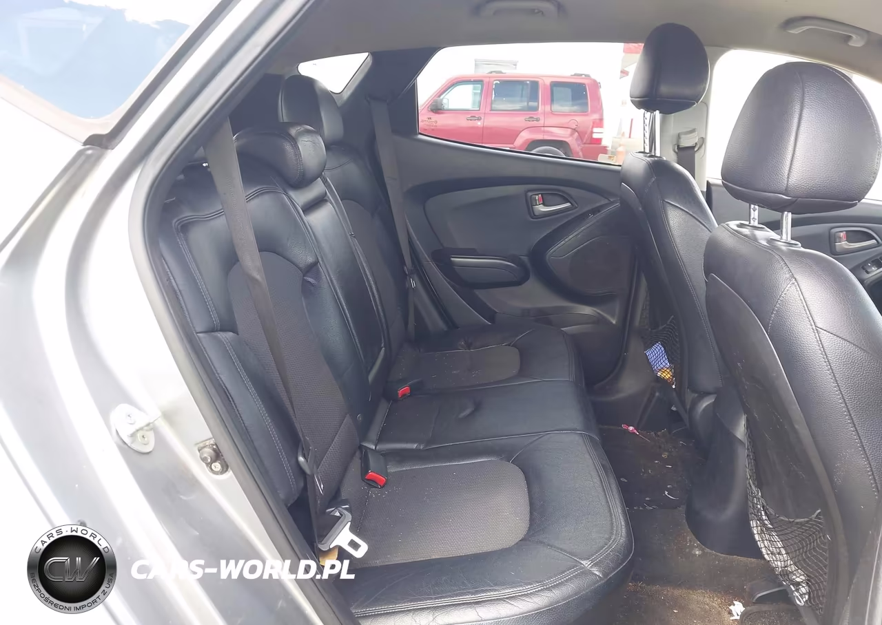 2011 Hyundai Tucson Gls VIN:KM8JU3ACXBU205450 - 8