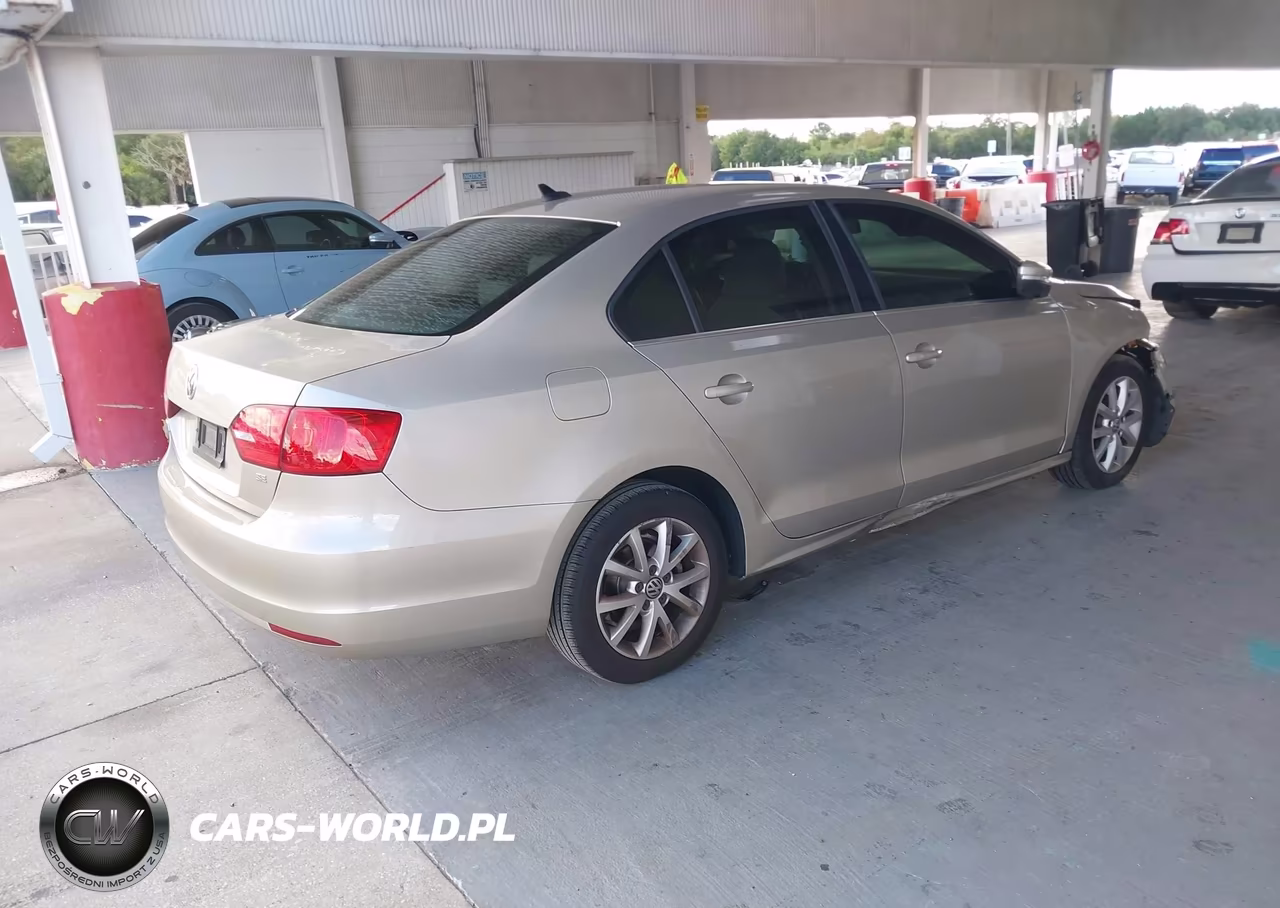 2014 Volkswagen Jetta 1.8T Se VIN:3VWD07AJXEM284269 - 4