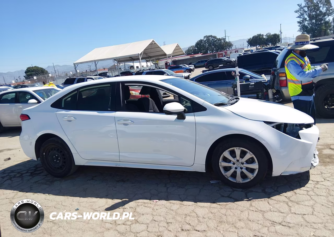 2026 Toyota Corolla Hybrid Hybrid Le VIN:JTDBCMFEXT3118733 - 13
