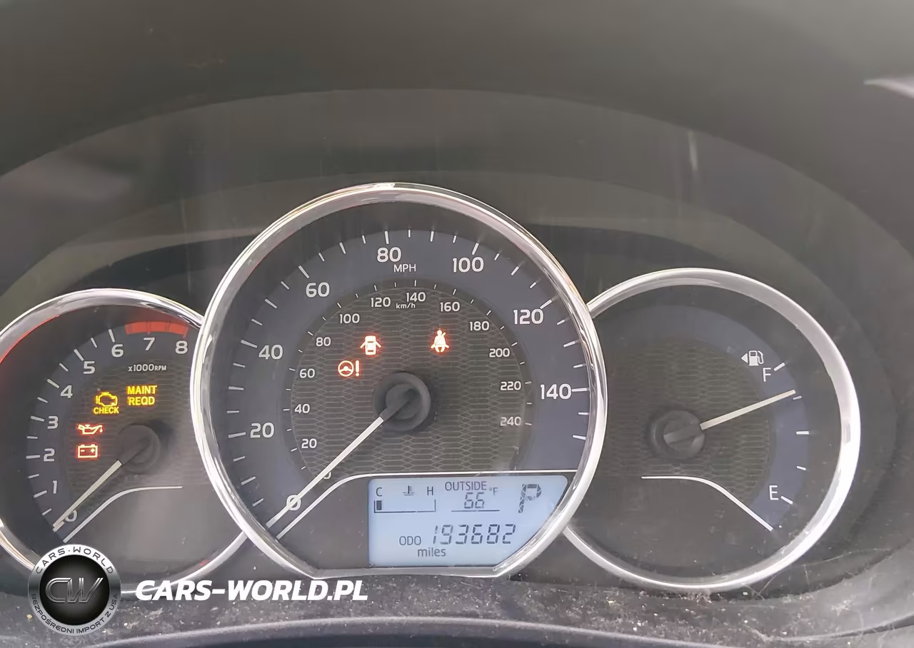 2014 Toyota Corolla Le Plus VIN:2T1BURHE3EC015980 - 15