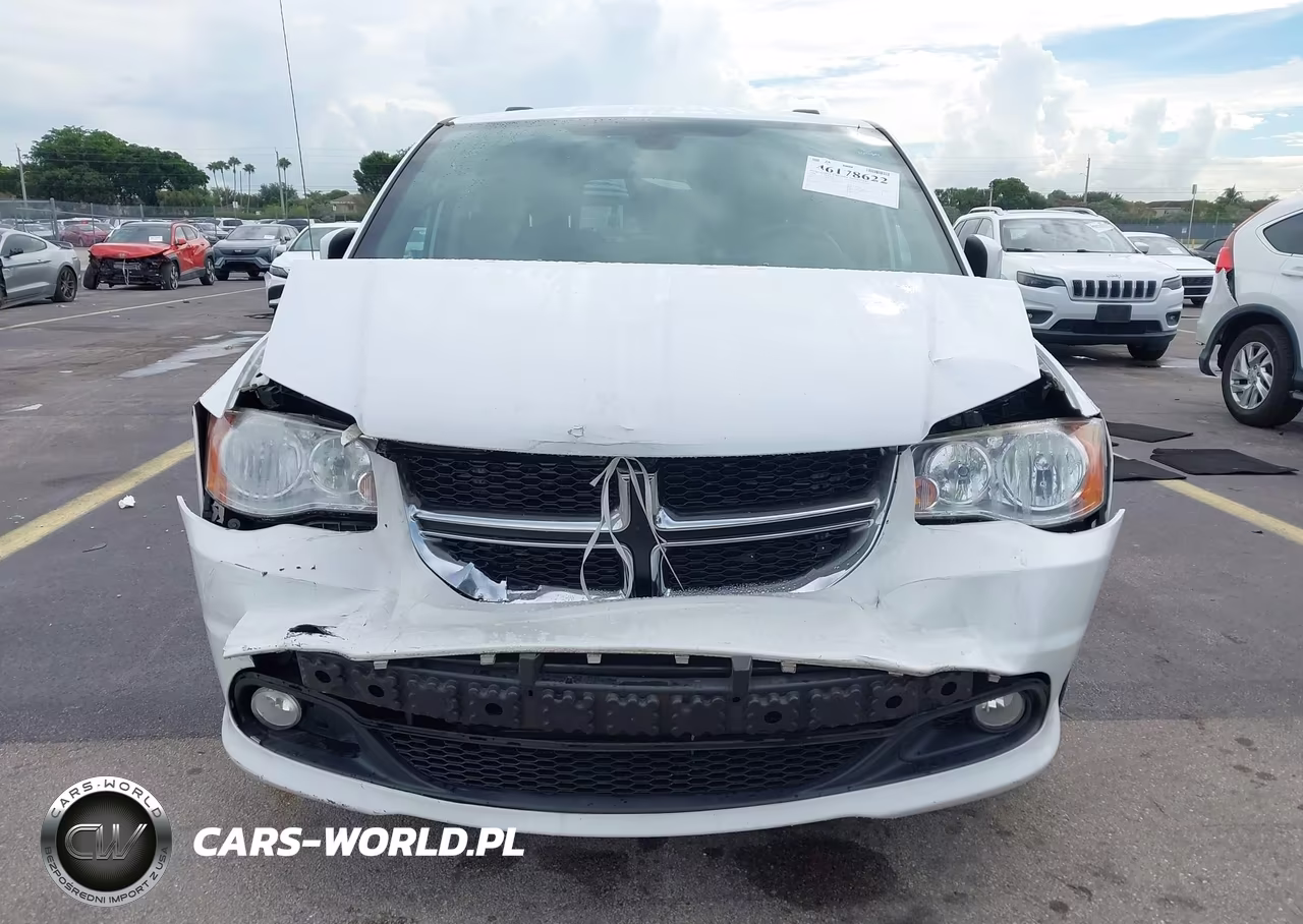 2018 Dodge Grand Caravan Sxt VIN:2C4RDGCGXJR300729 - 12