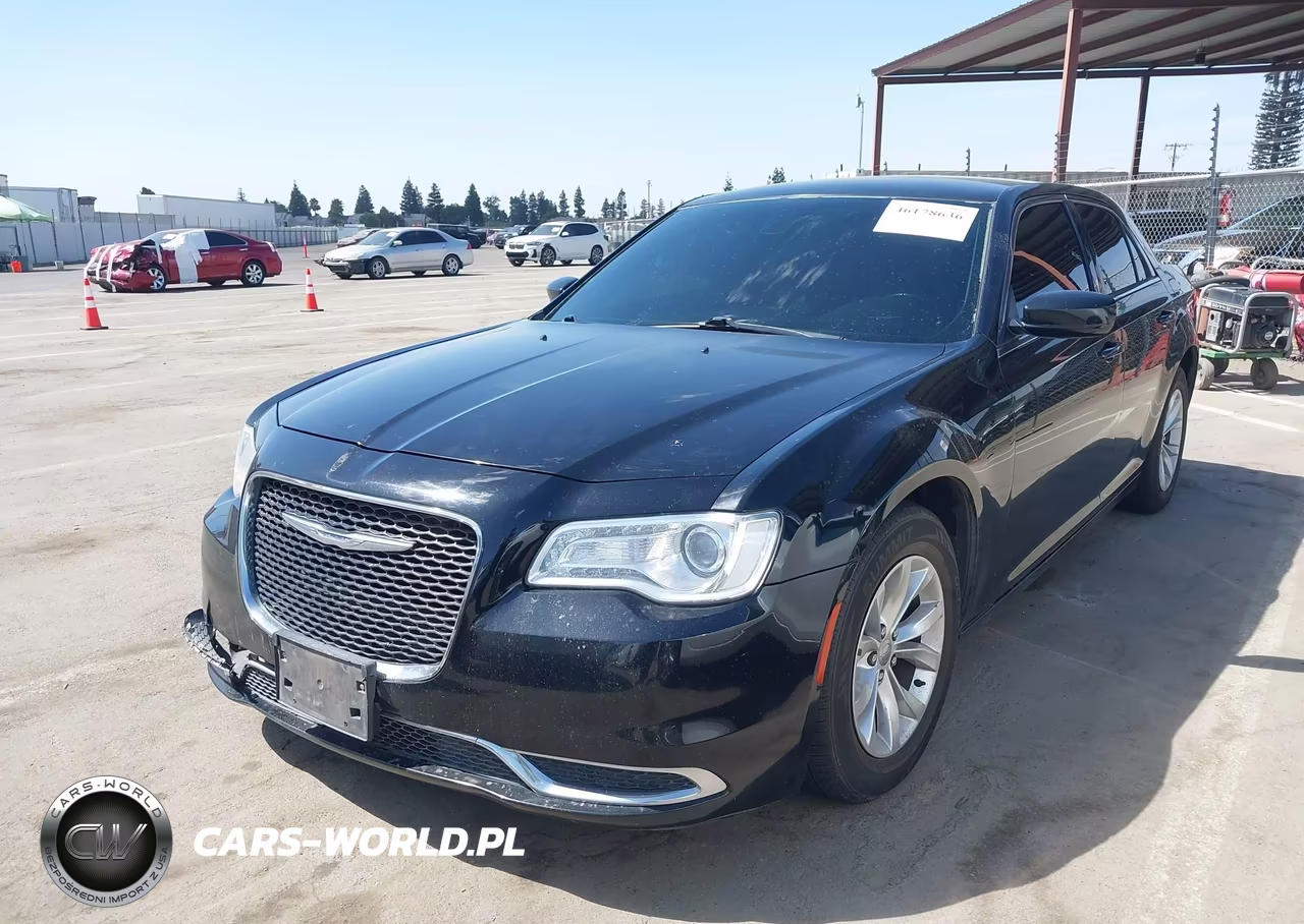 2015 Chrysler 300 Limited VIN:2C3CCAAG9FH920935 - 2