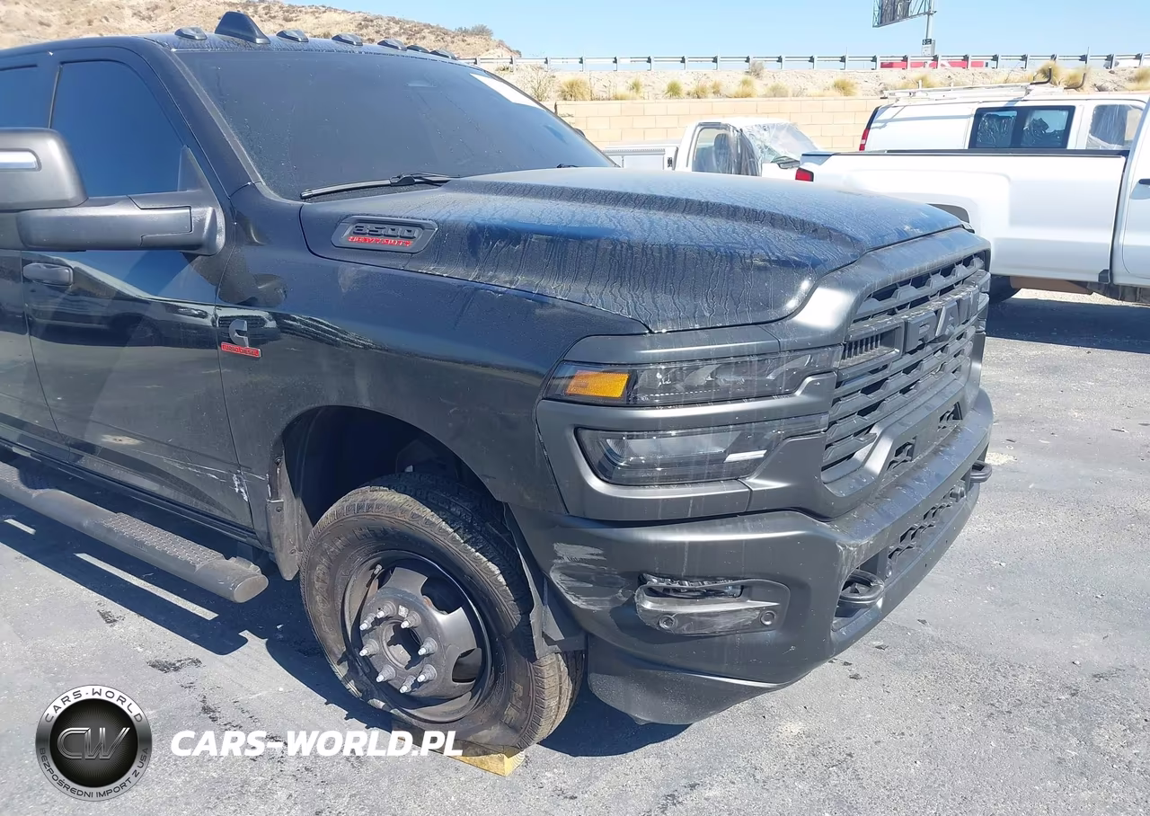 2026 Ram 3500 Tradesman 4X4 8' Box VIN:3C63RRGL5TG275460 - 15
