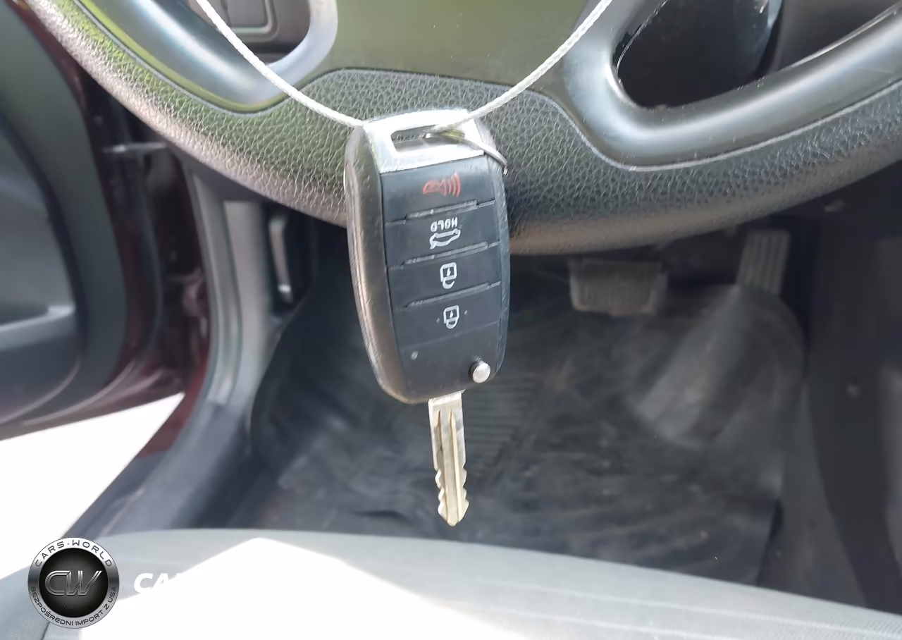 2018 Kia Forte Lx VIN:3KPFL4A74JE166793 - 11