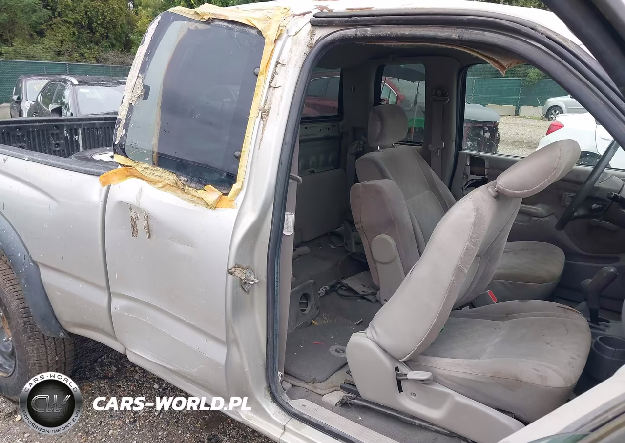 2004 Toyota Tacoma VIN:5TEWM72N54Z461099 - 8