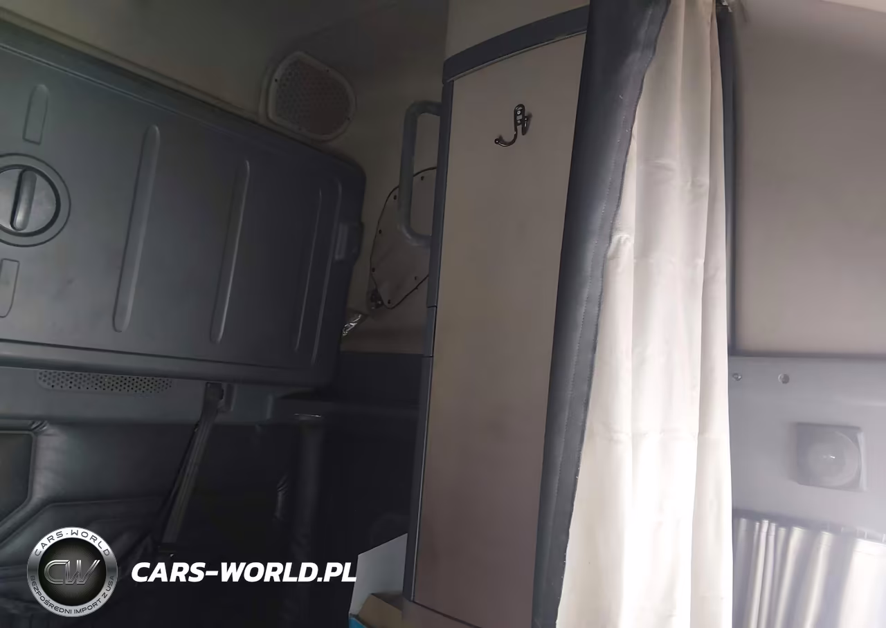 2015 Freightliner Cascadia 125 VIN:1FUJGLD58FLGF3939 - 19
