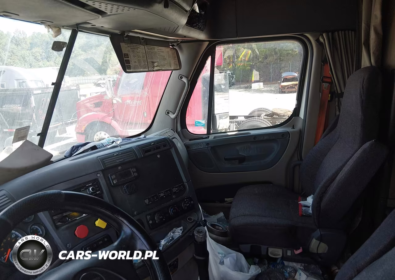 2015 Freightliner Cascadia 125 VIN:1FUJGLD58FLGF3939 - 20