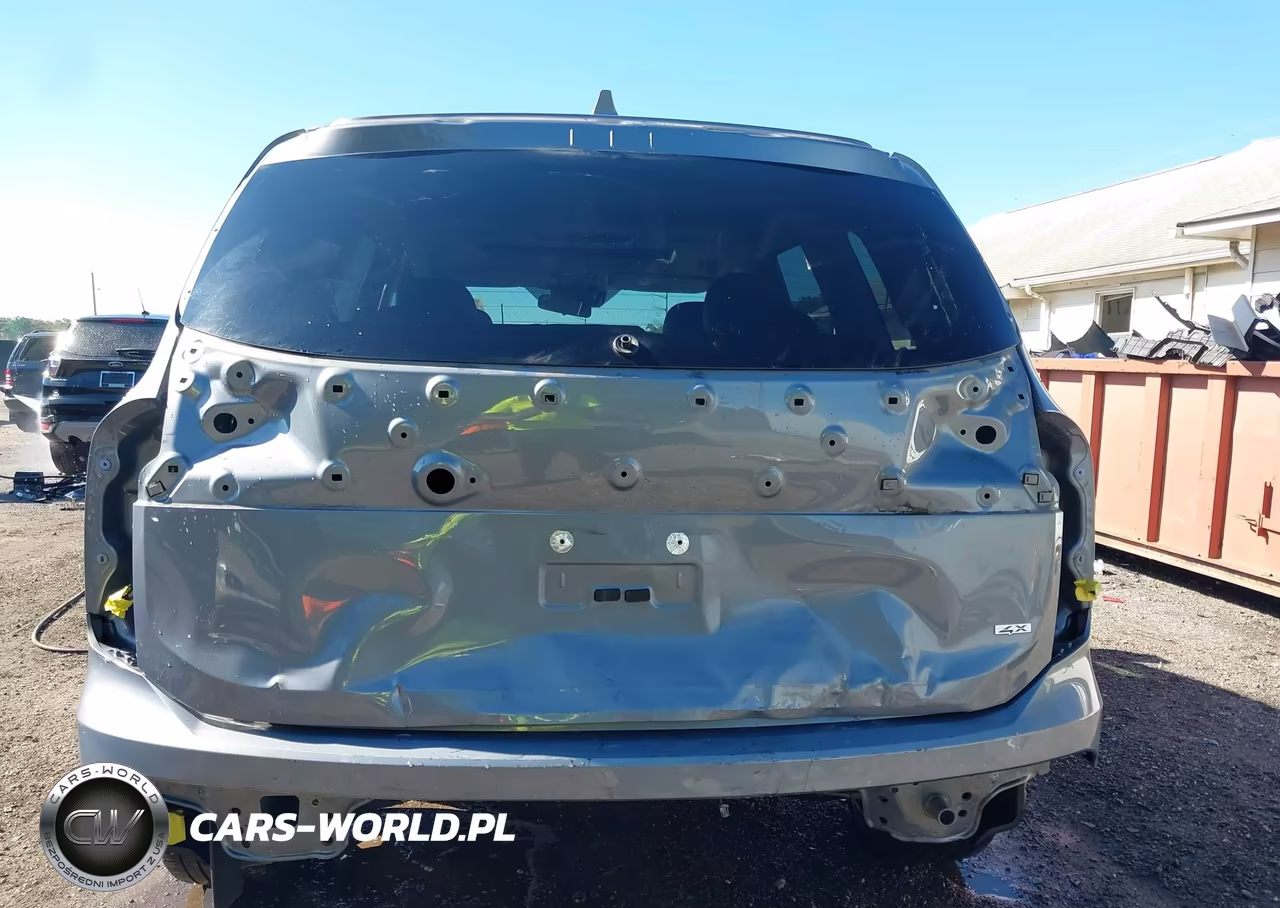 2023 Kia Telluride S VIN:5XYP6DGC7PG373335 - 17