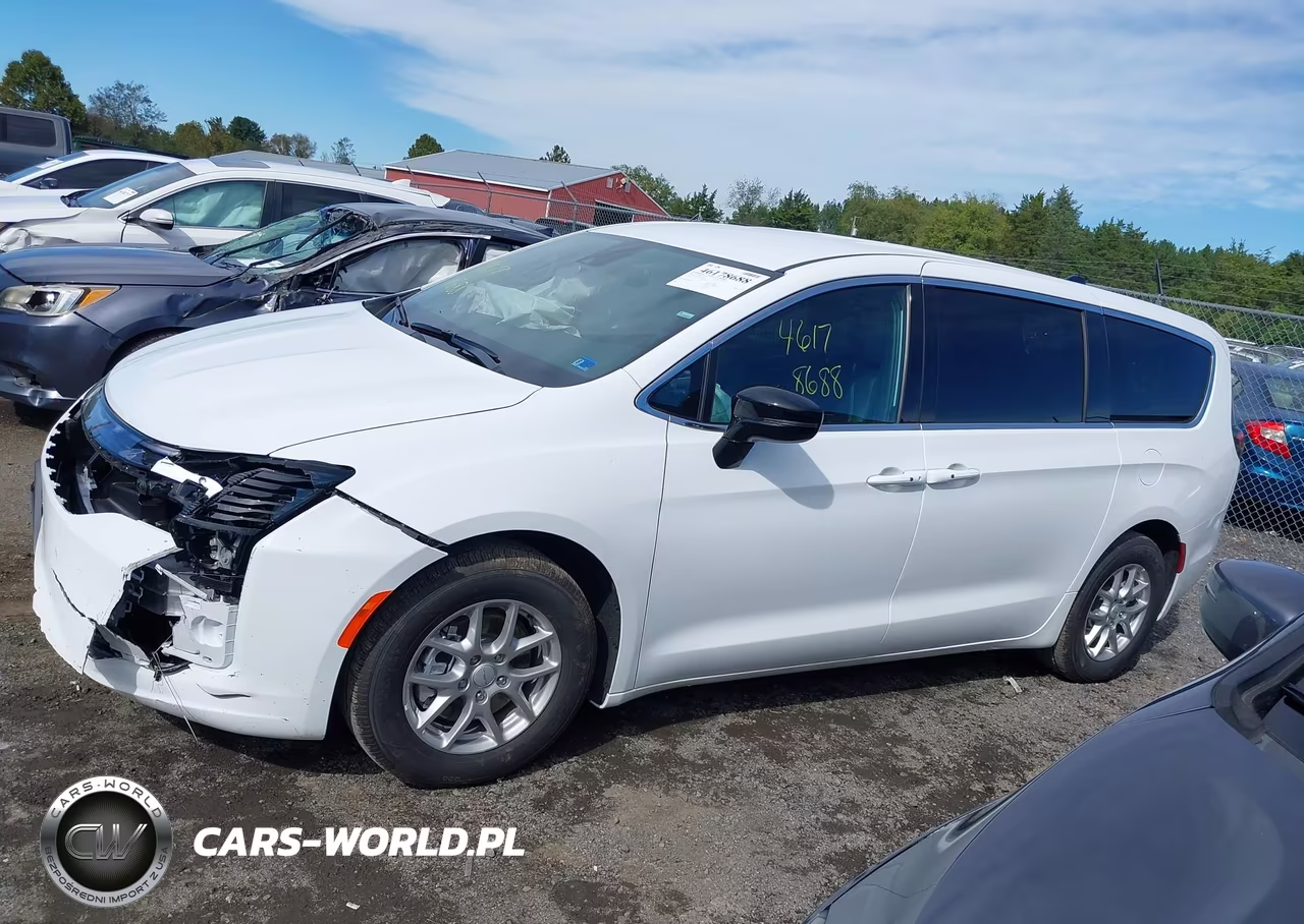 2027 Chrysler Pacifica VIN:2C4RC1BG7VR602602 - 15