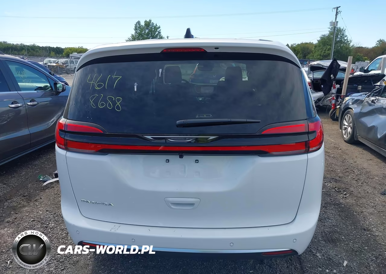 2027 Chrysler Pacifica VIN:2C4RC1BG7VR602602 - 17