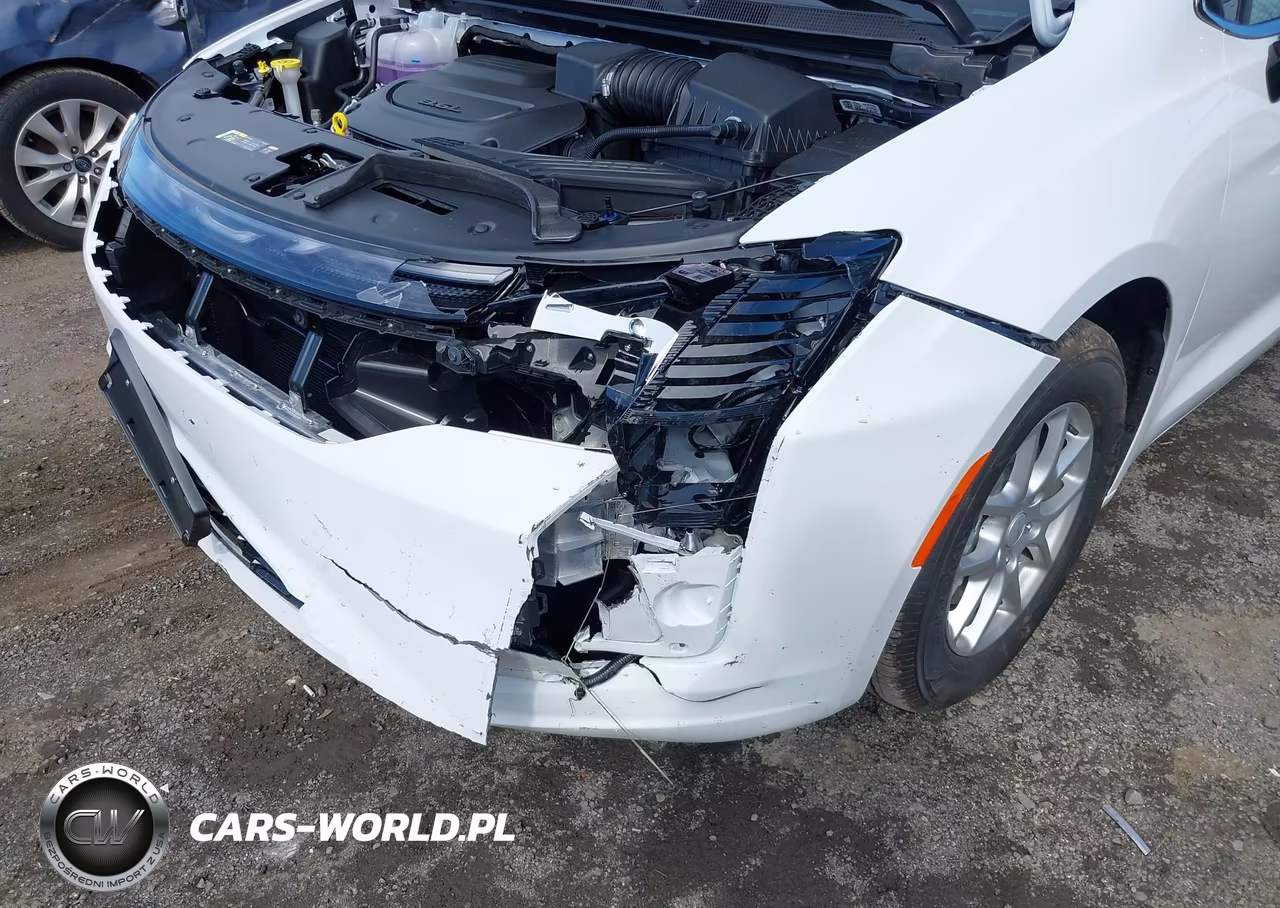 2027 Chrysler Pacifica VIN:2C4RC1BG7VR602602 - 18