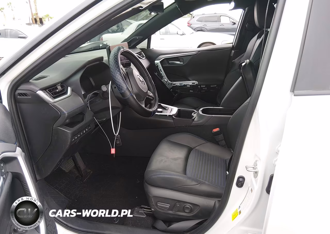 2025 Toyota Rav4 Hybrid Xse VIN:JTME6RFV6SJ064679 - 5