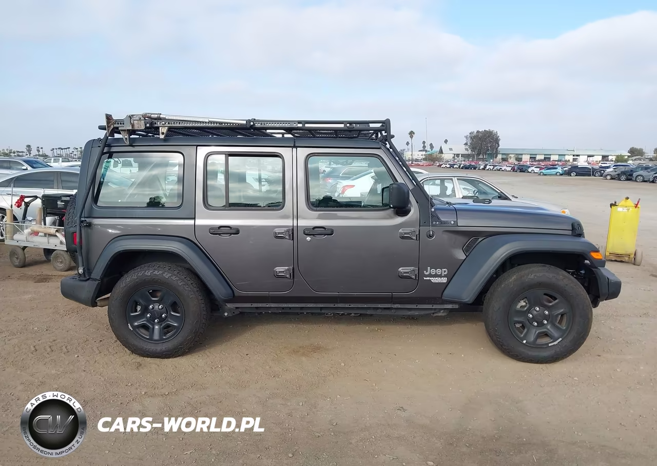 2018 Jeep Wrangler Unlimited Sport 4X4 VIN:1C4HJXDG1JW139293 - 13