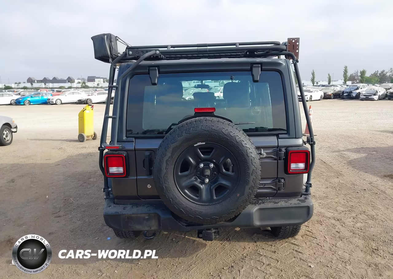 2018 Jeep Wrangler Unlimited Sport 4X4 VIN:1C4HJXDG1JW139293 - 16