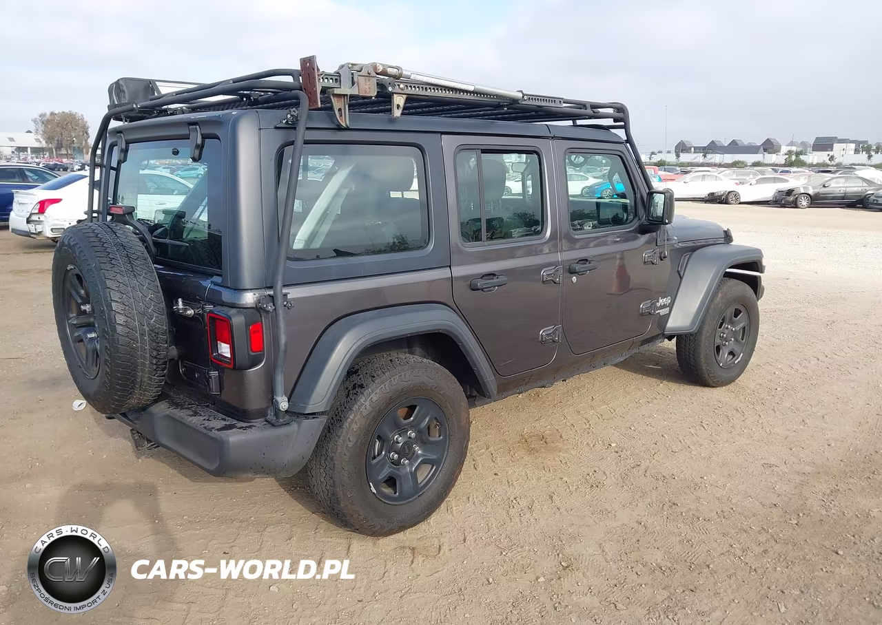 2018 Jeep Wrangler Unlimited Sport 4X4 VIN:1C4HJXDG1JW139293 - 4