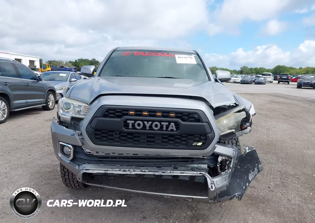 2017 Toyota Tacoma Trd Off Road VIN:5TFAZ5CNXHX033329 - 12