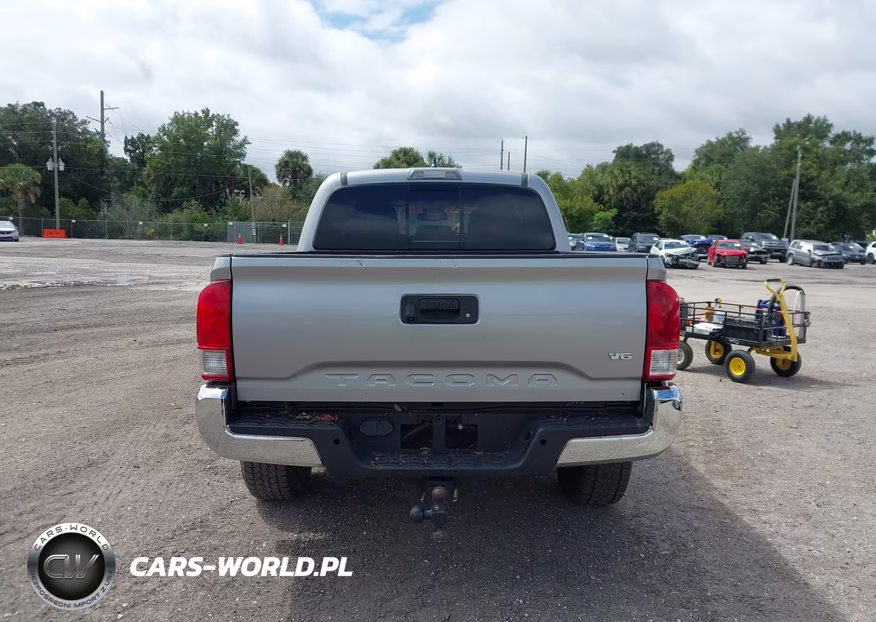 2017 Toyota Tacoma Trd Off Road VIN:5TFAZ5CNXHX033329 - 16