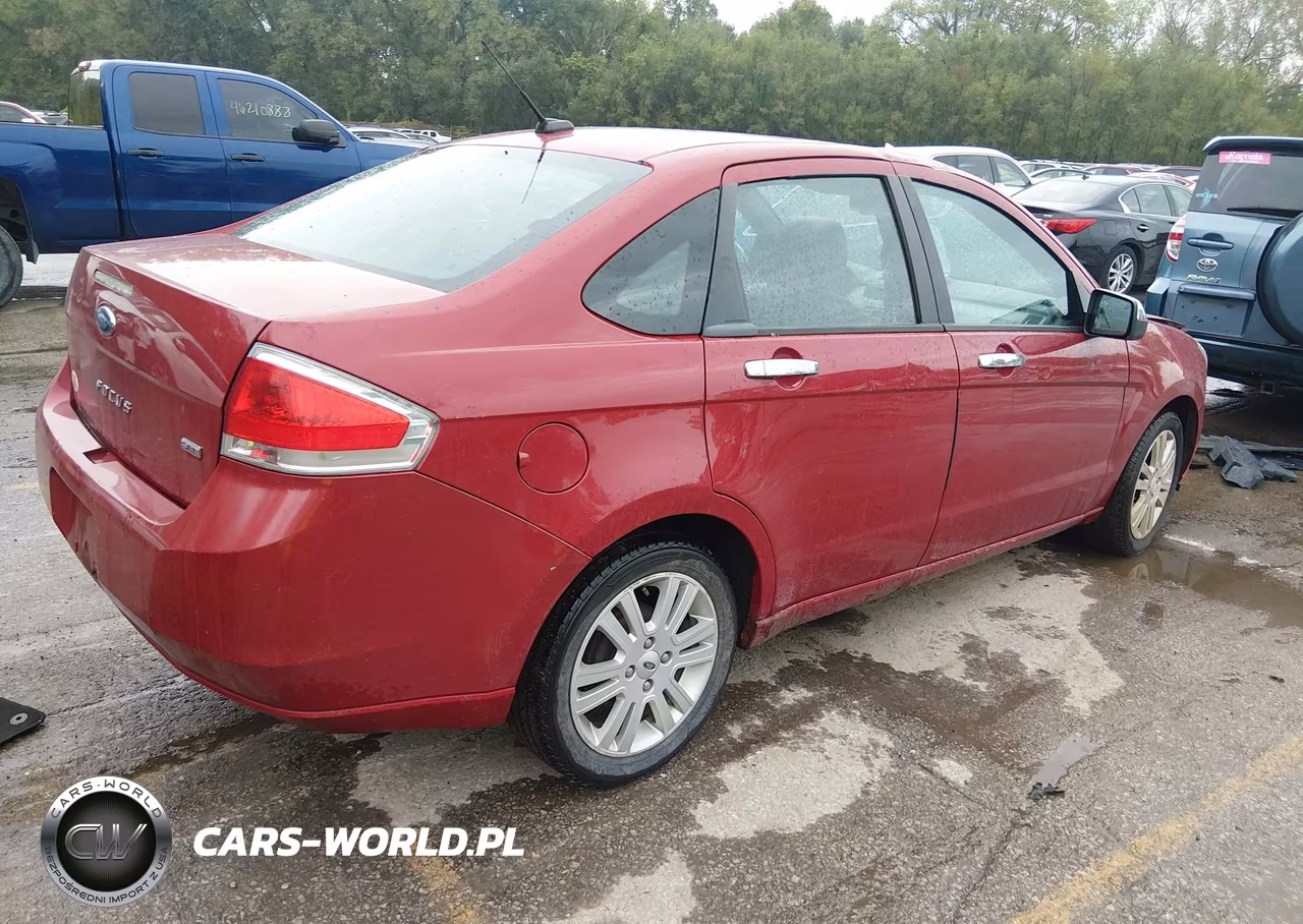 2010 Ford Focus Sel VIN:1FAHP3HN7AW163412 - 4