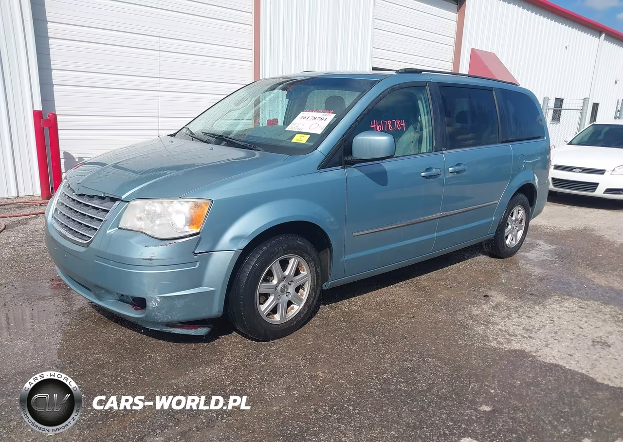 2010 Chrysler Town & Country Touring VIN:2A4RR5D11AR243444 - 2