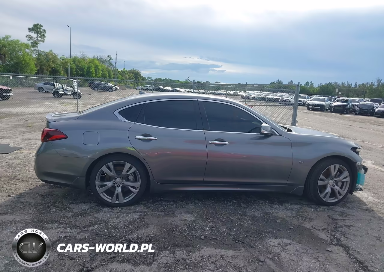 2019 Infiniti Q70 3.7 Luxe VIN:JN1BY1AP5KM505789 - 14