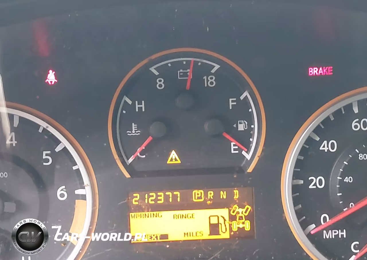2013 Nissan Armada Sv VIN:5N1AA0NC8DN608695 - 15