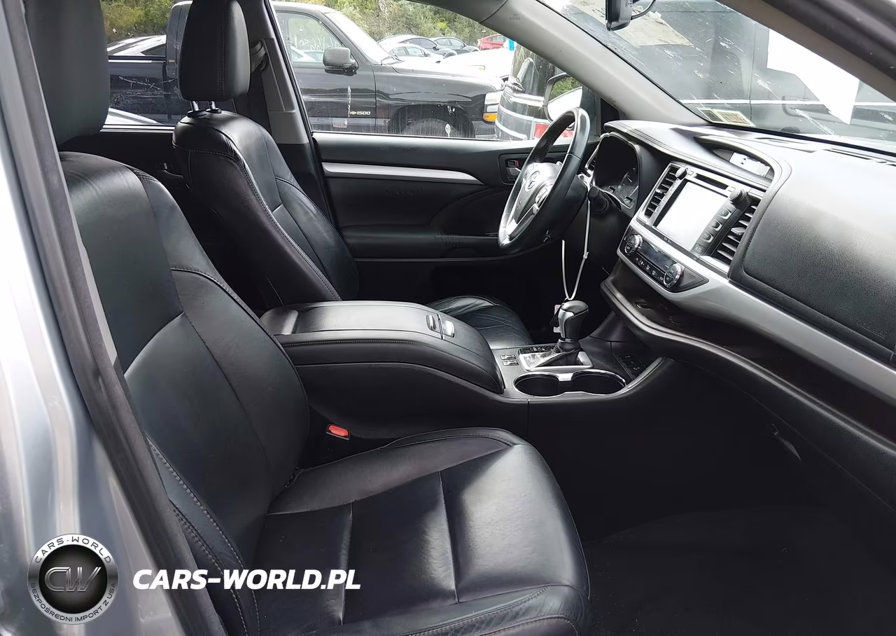 2015 Toyota Highlander Xle V6 VIN:5TDJKRFHXFS221272 - 5