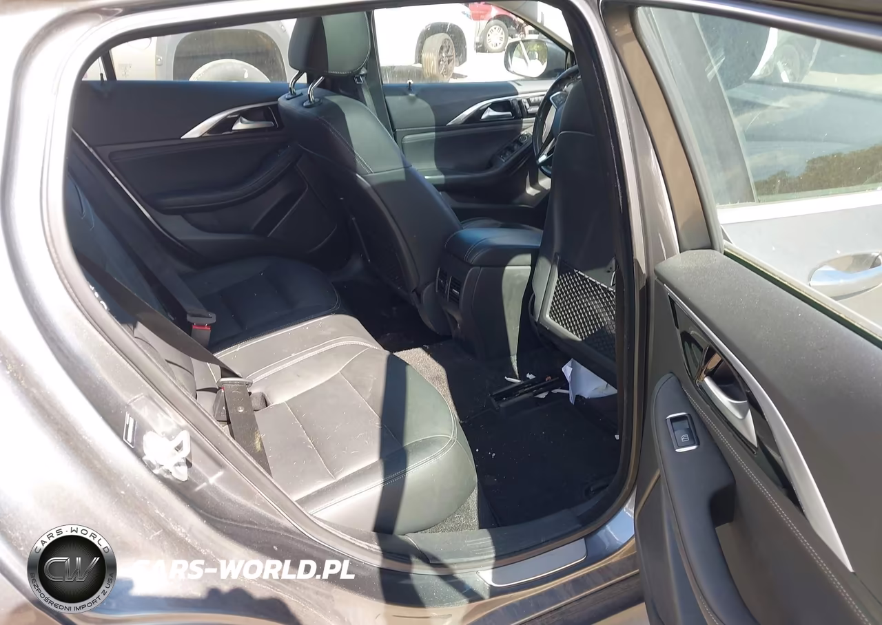 2017 Infiniti Qx30 Premium VIN:SJKCH5CR5HA039893 - 8