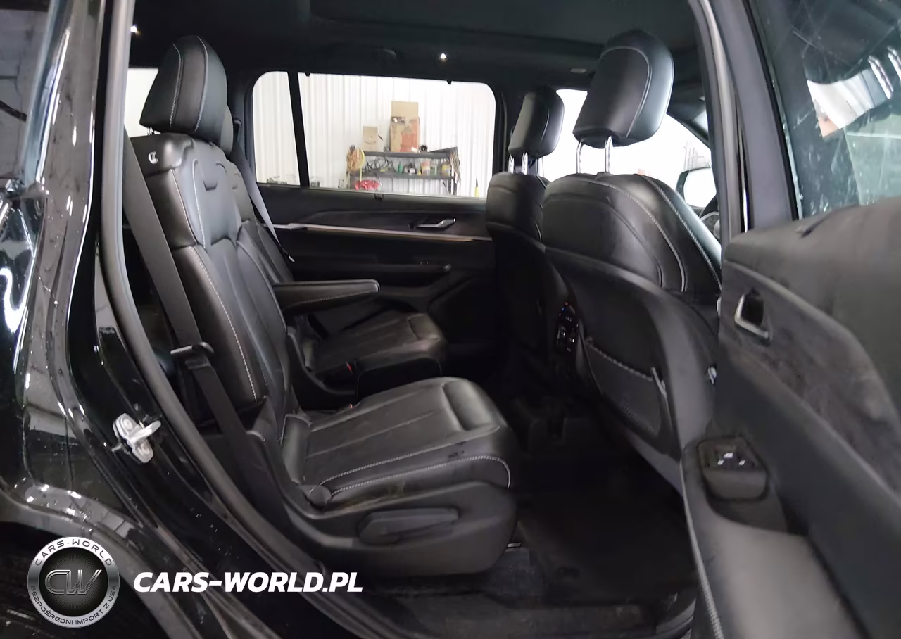 2025 Jeep Grand Cherokee L Limited 4X4 VIN:1C4RJKBGXS8648525 - 8