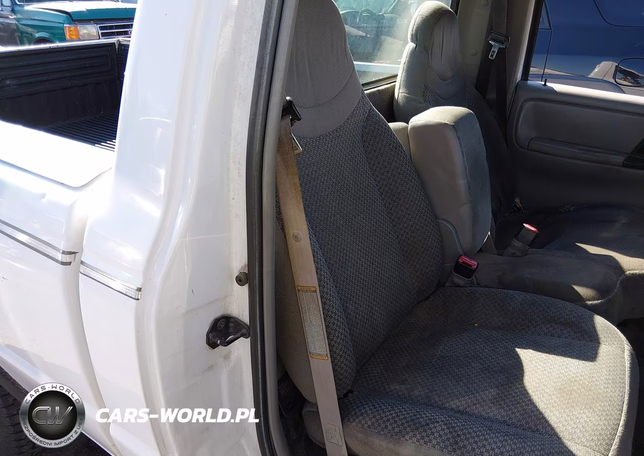 1999 Ford Ranger Xl-Xlt VIN:1FTYR11V4XTA48571 - 8
