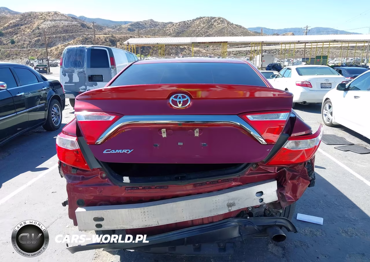 2017 Toyota Camry Se VIN:4T1BF1FKXHU678308 - 17