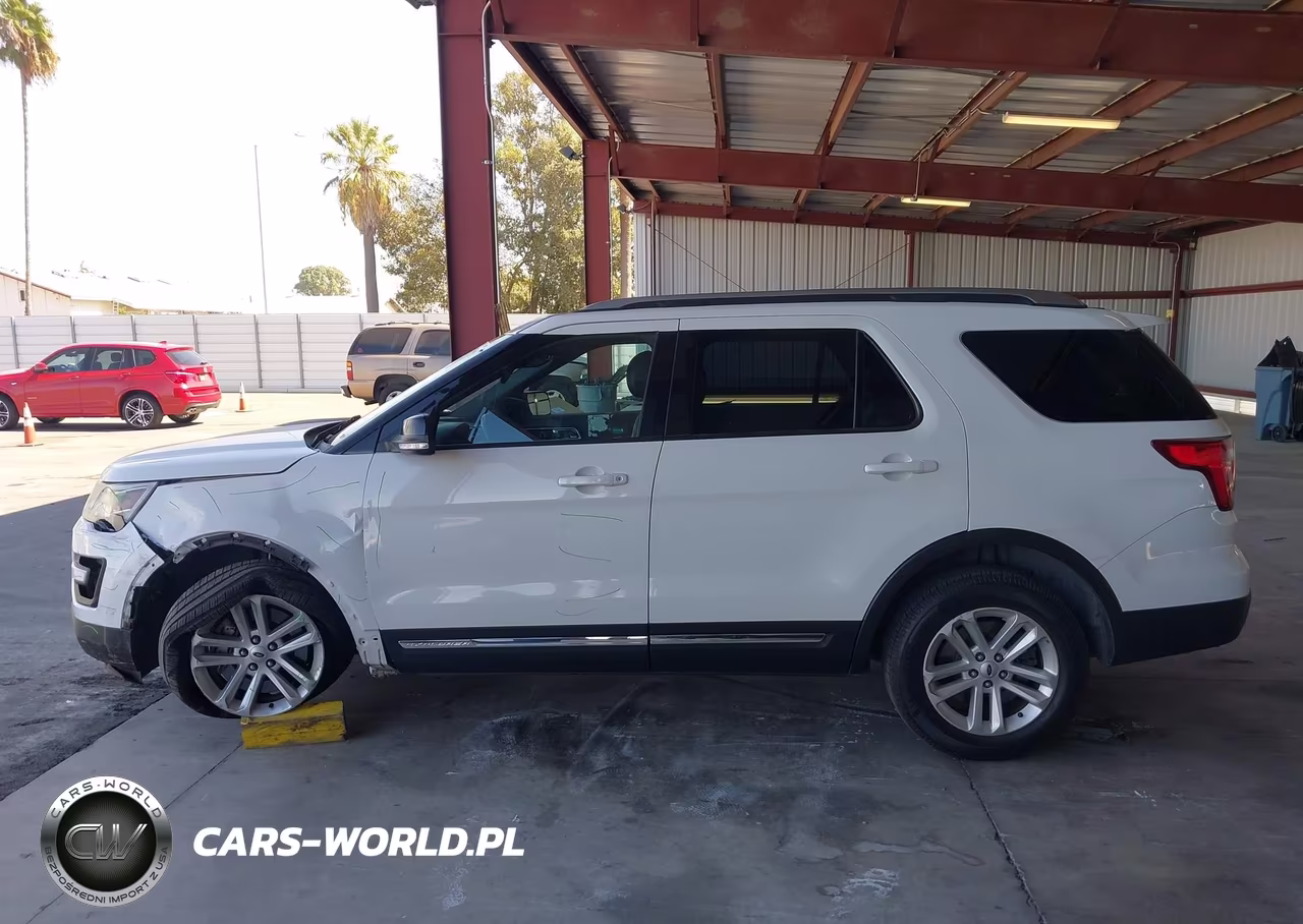 2016 Ford Explorer Xlt VIN:1FM5K7DH1GGD35967 - 14