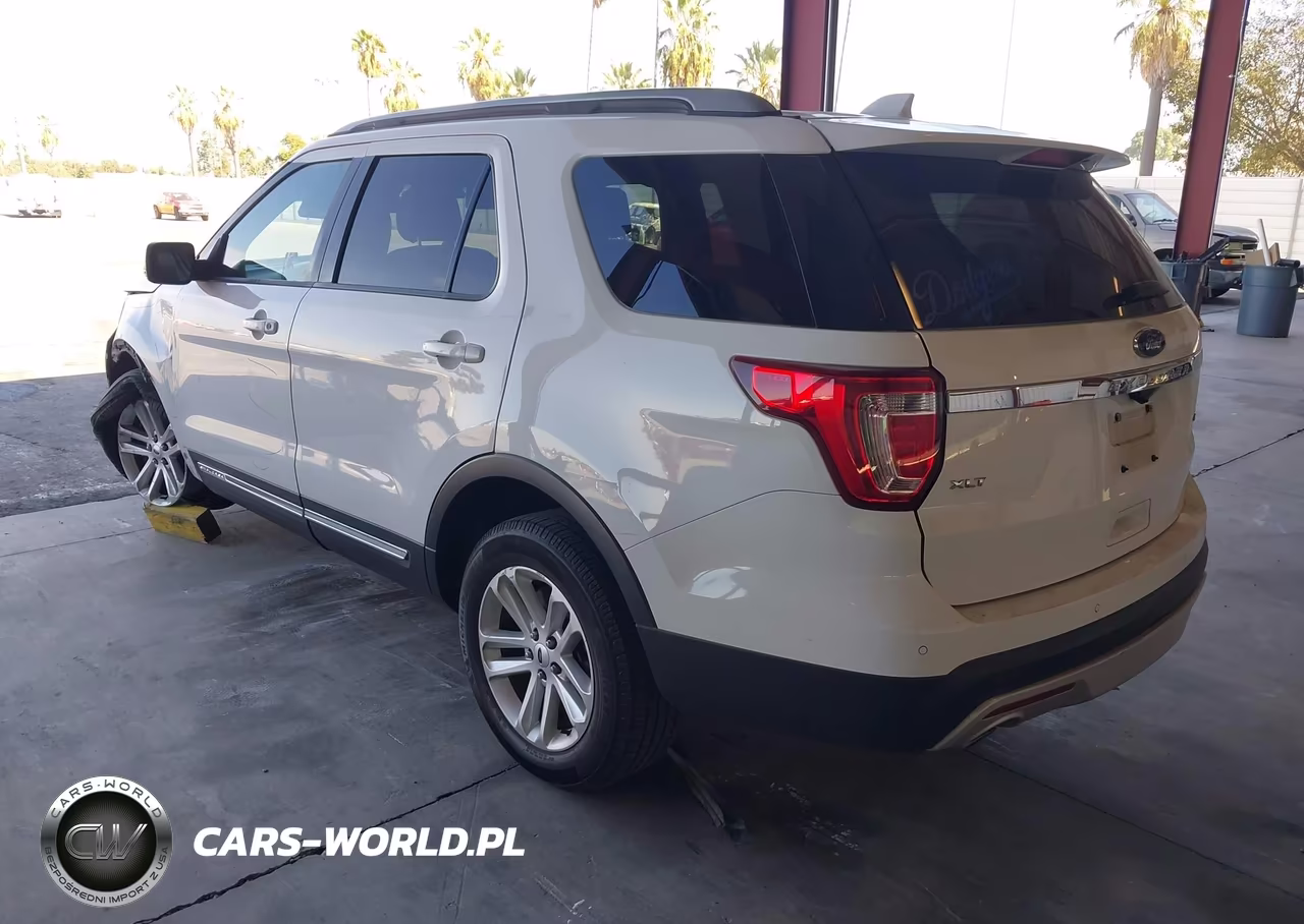 2016 Ford Explorer Xlt VIN:1FM5K7DH1GGD35967 - 3