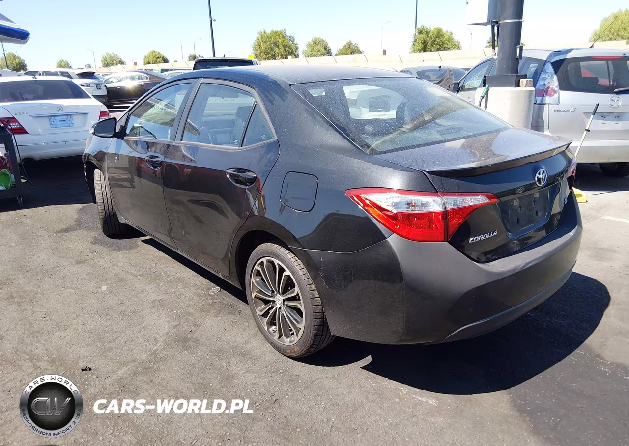 2015 Toyota Corolla S Plus VIN:5YFBURHE2FP300655 - 3