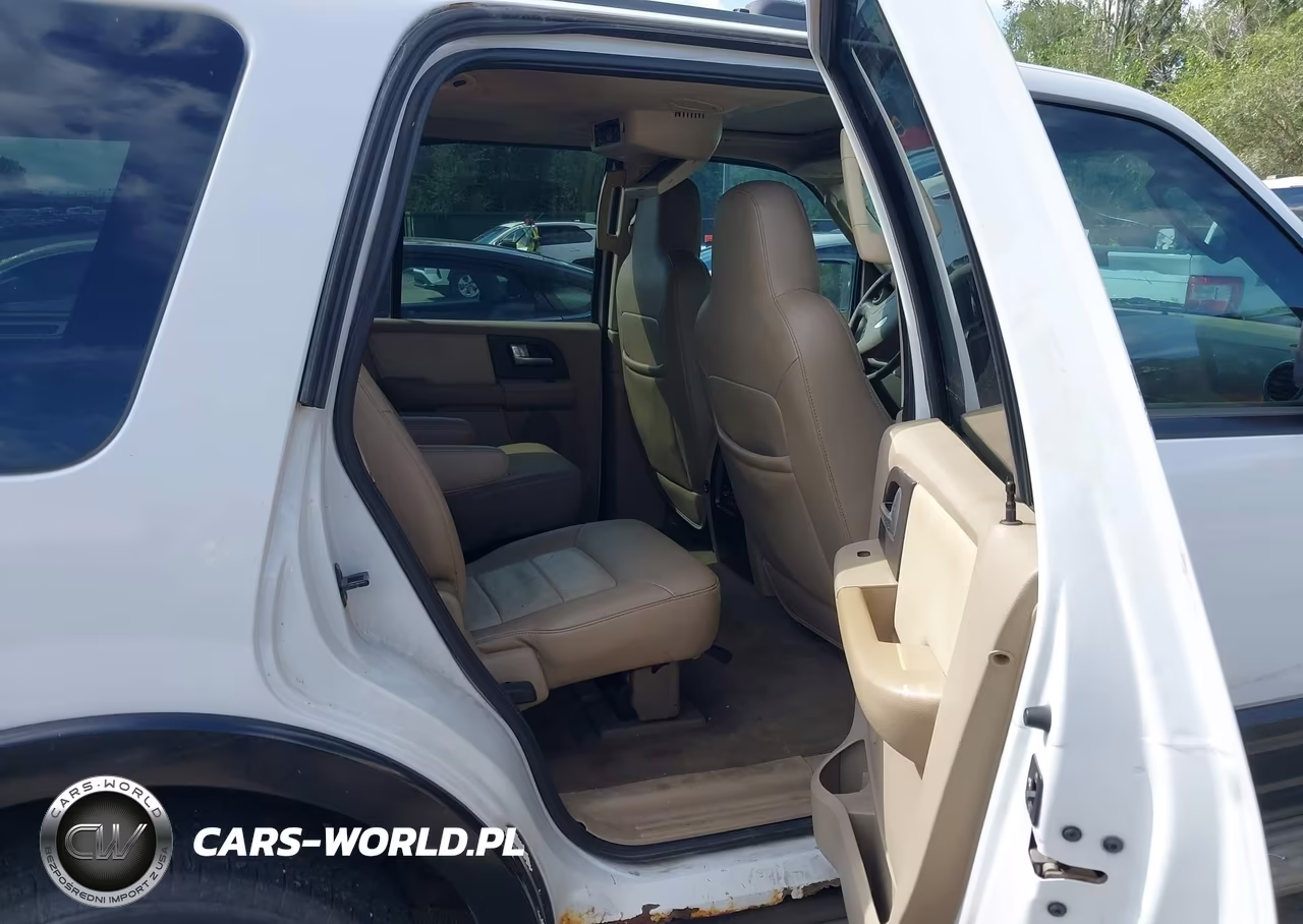 2004 Ford Expedition Eddie Bauer VIN:1FMFU18L04LA56278 - 8