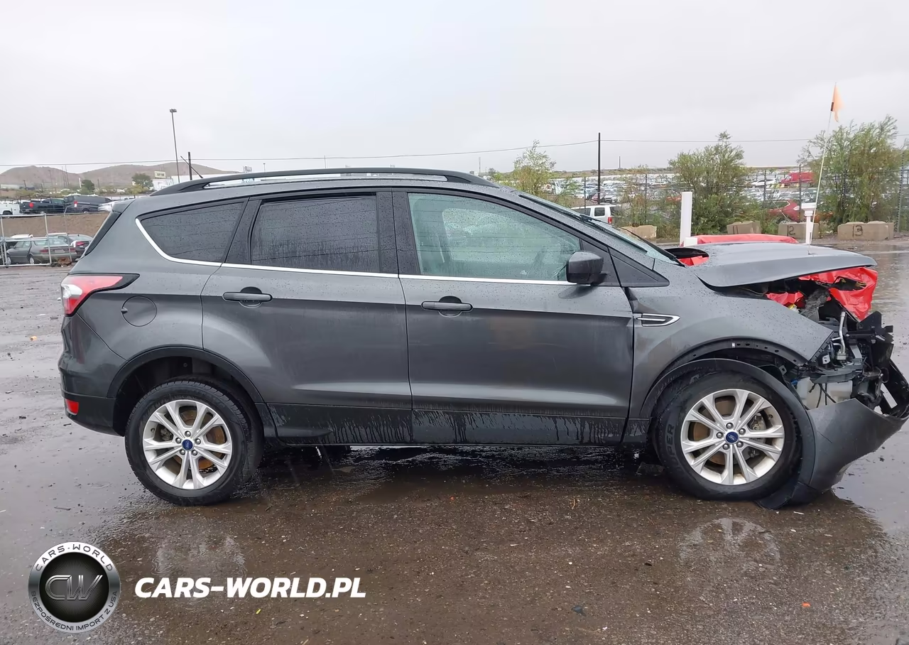 2018 Ford Escape Se VIN:1FMCU9GD5JUC40505 - 14
