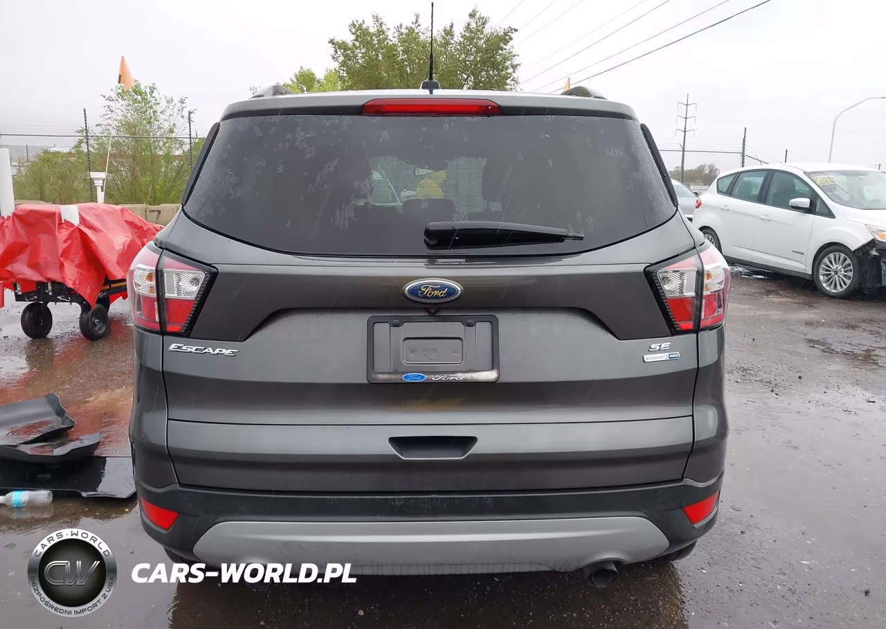 2018 Ford Escape Se VIN:1FMCU9GD5JUC40505 - 17