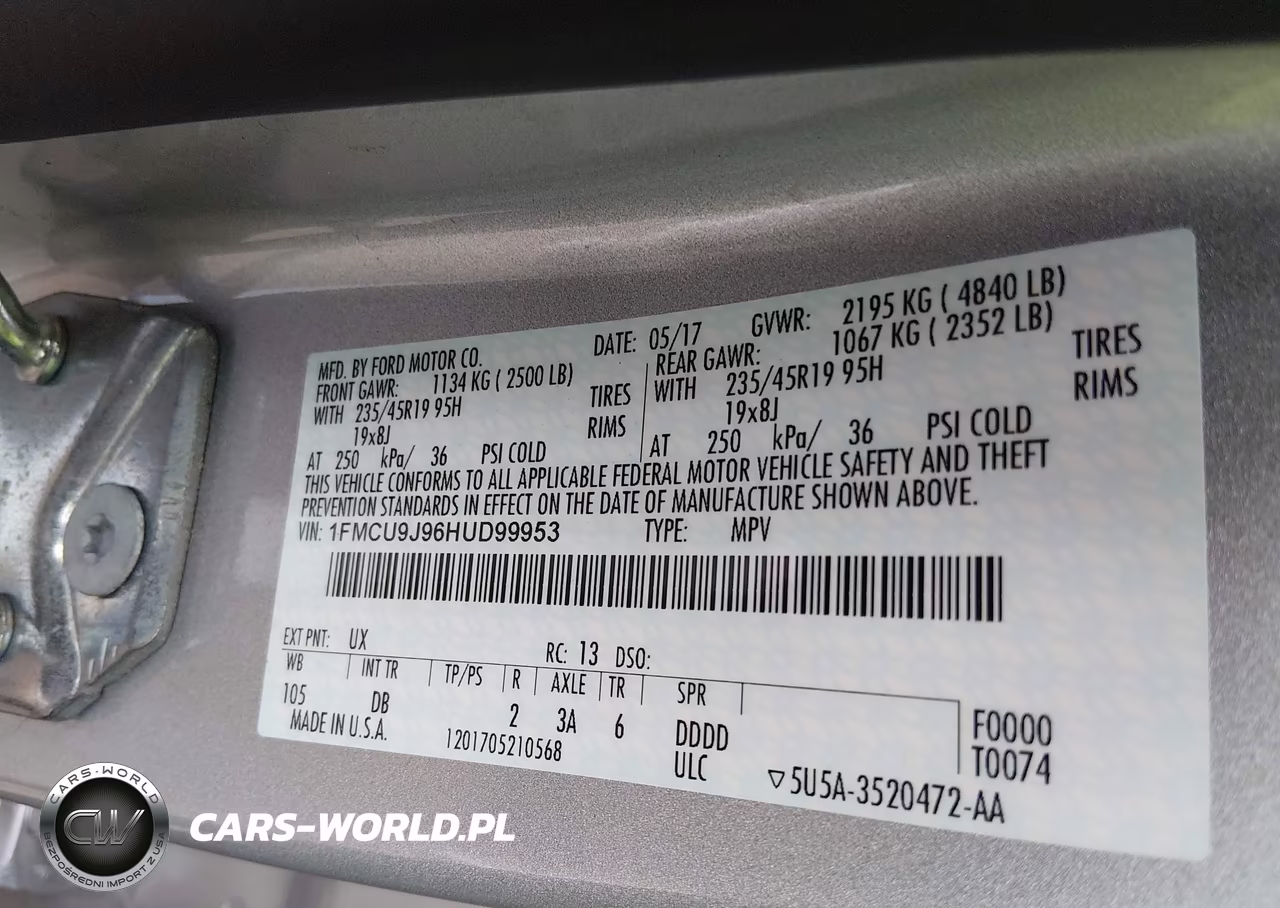 2017 Ford Escape Titanium VIN:1FMCU9J96HUD99953 - 9