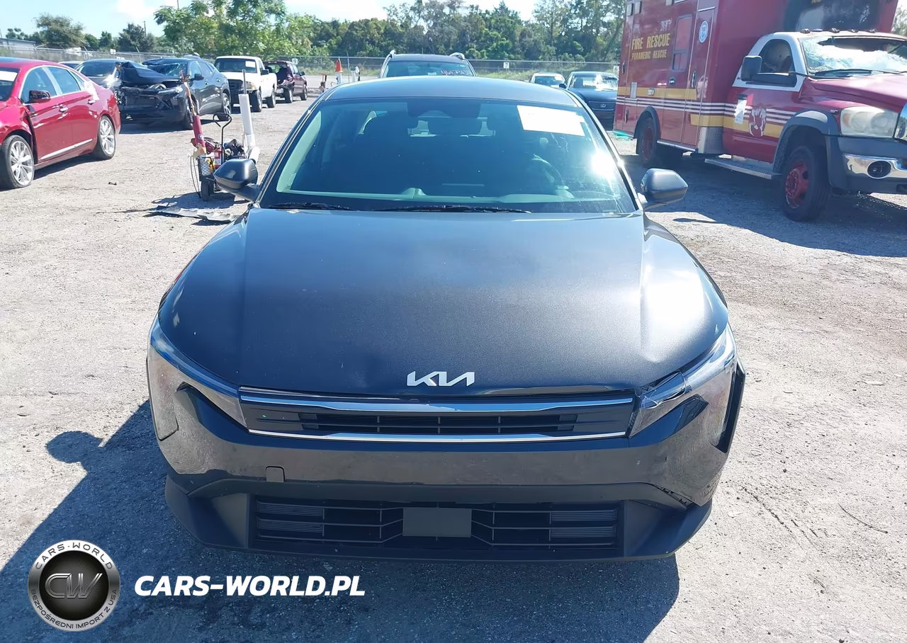 2025 Kia K4 Lxs VIN:3KPFT4DE0SE131356 - 12