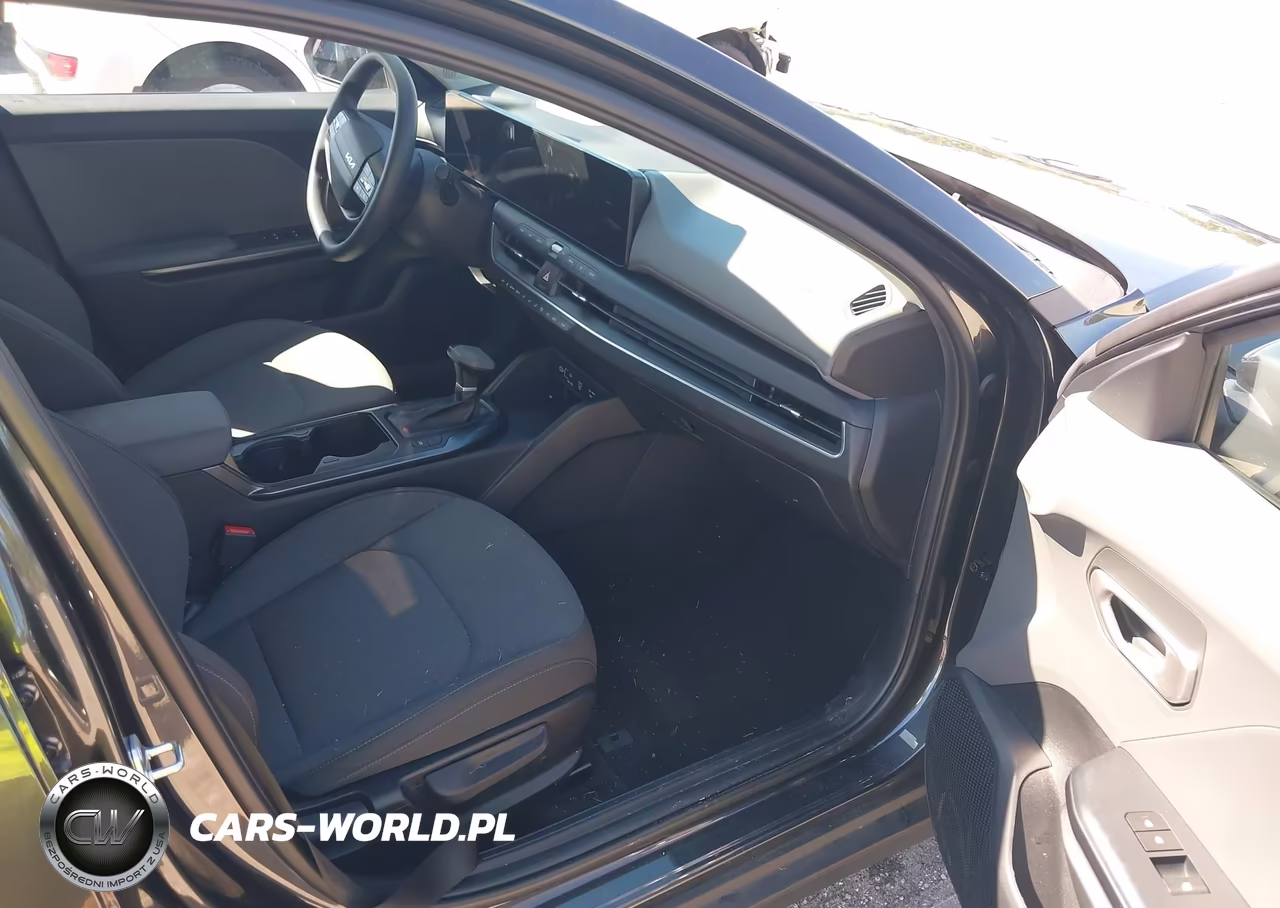 2025 Kia K4 Lxs VIN:3KPFT4DE0SE131356 - 5