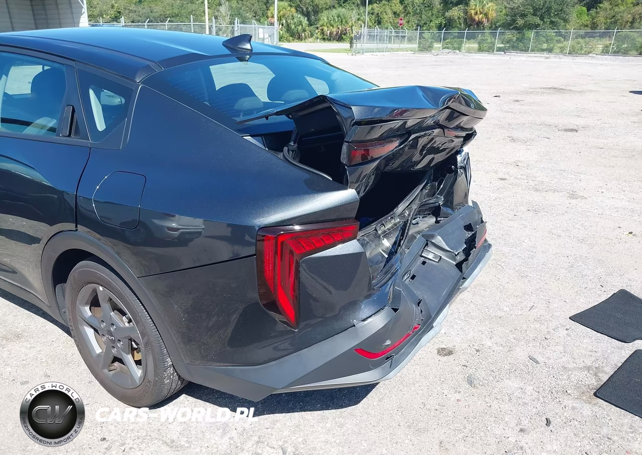 2025 Kia K4 Lxs VIN:3KPFT4DE0SE131356 - 6