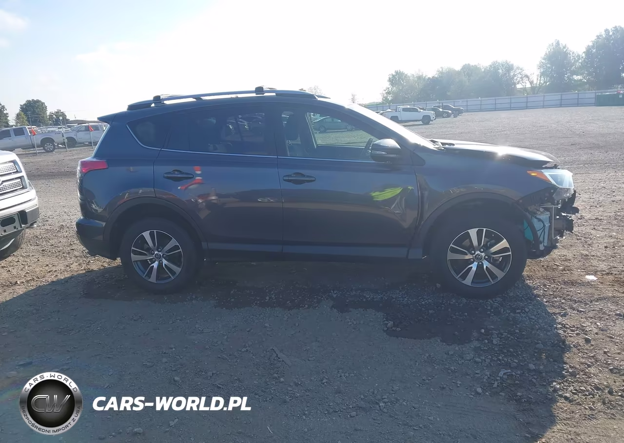 2017 Toyota Rav4 Xle VIN:JTMWFREV3HJ144455 - 14