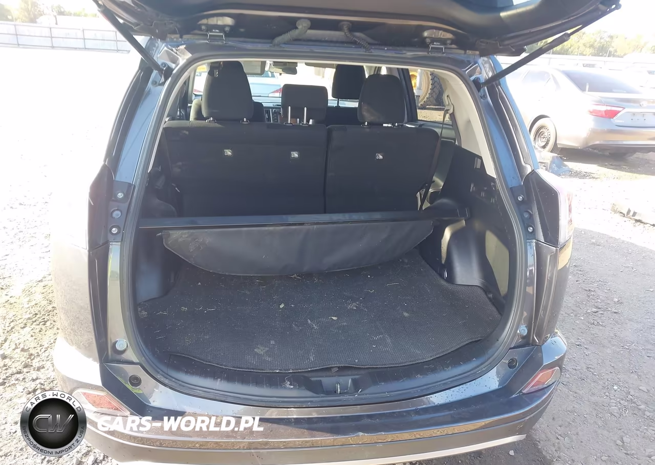 2017 Toyota Rav4 Xle VIN:JTMWFREV3HJ144455 - 19