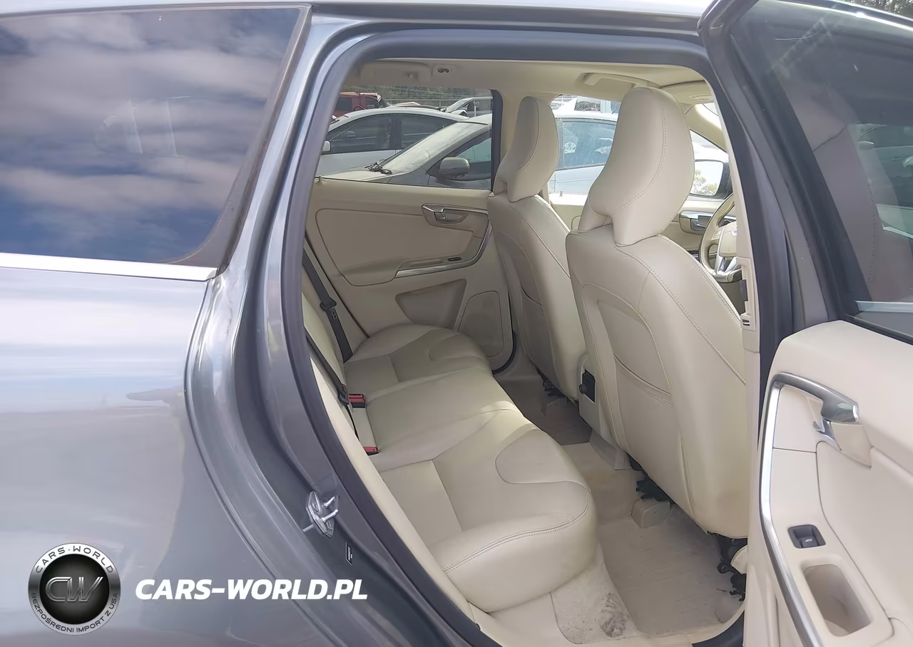 2016 Volvo Xc60 T5 Premier VIN:YV4612RK8G2871375 - 8